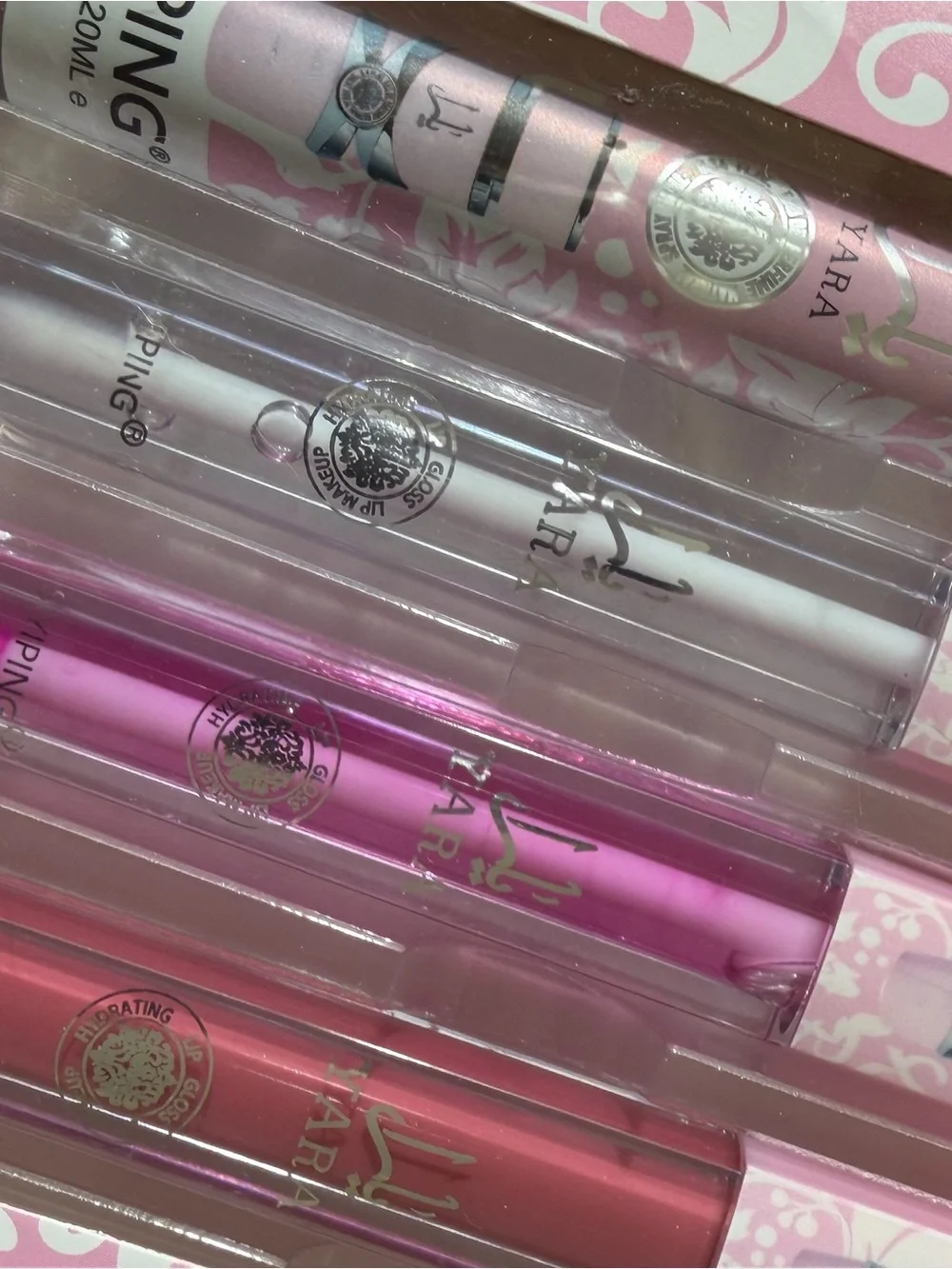 Yara Fragrance & Lip Gloss Set – Pink, Red, Purple, Clear